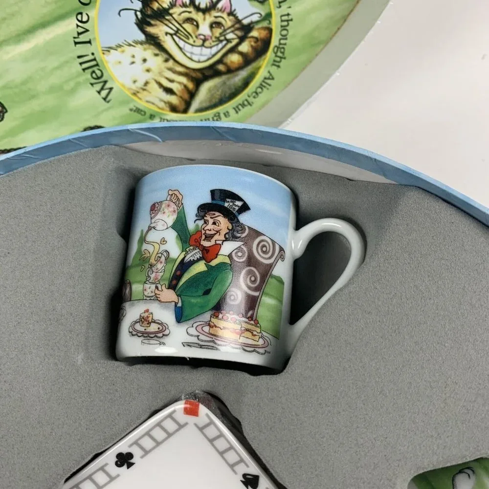 Cardew Design Alice‎ in Wonderland Teaparty Cup and Saucer Box Set of Five 6199